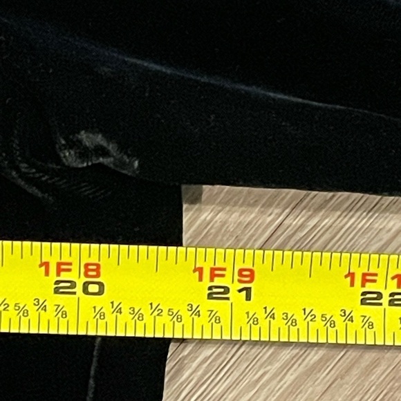 Carole Little Women’s Tunic Shirt Medium Black Silk Velvet Velour Floral Paisley - Picture 11 of 13